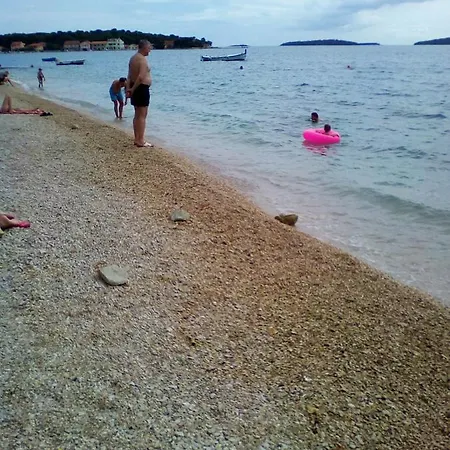 Mimi Brodarica (Sibenik-Knin)