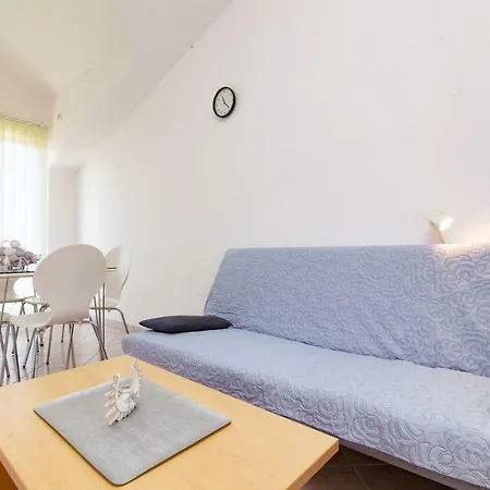 Διαμέρισμα Mimi *