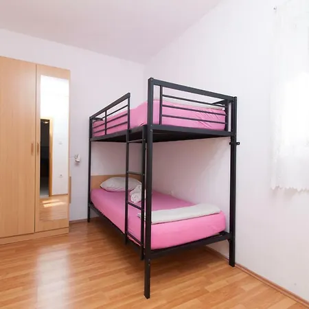 Mimi Apartman Brodarica (Sibenik-Knin)
